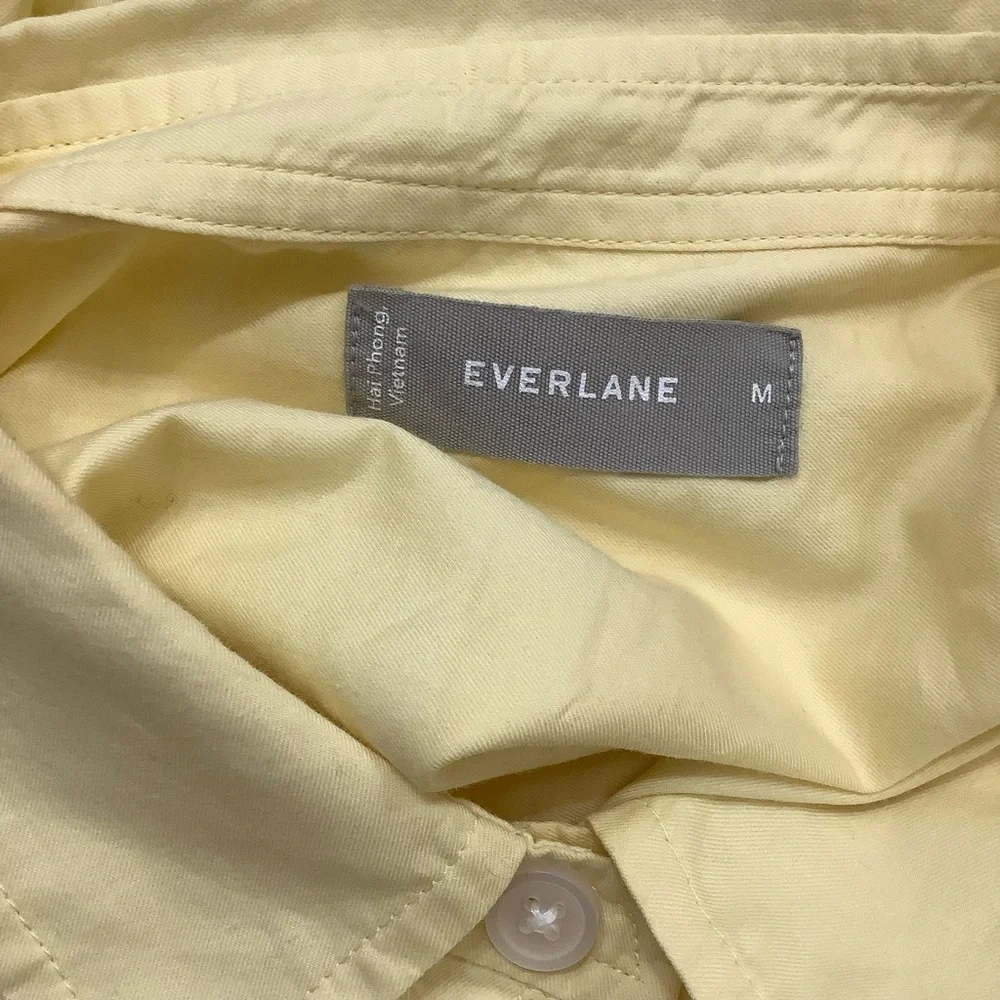 Everlane Light Yellow Collared Shirt Cropped - Picture 3 of 5